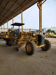 Grader second Komatsu GD505A
